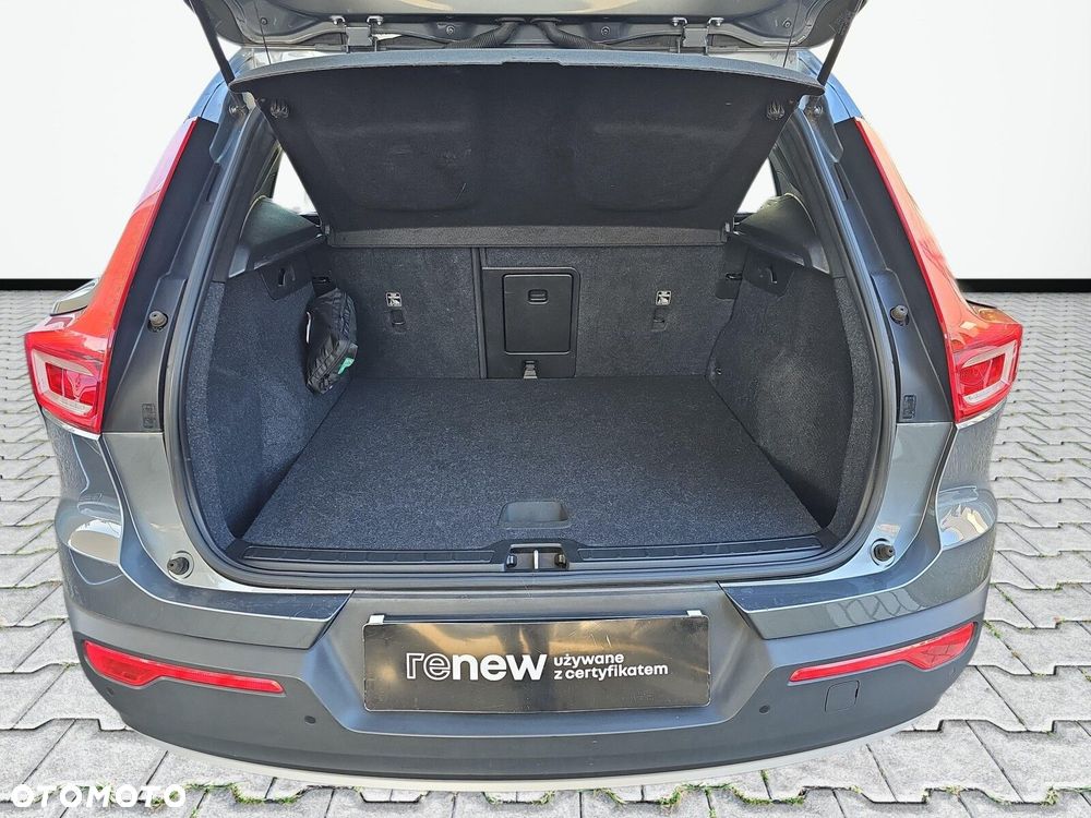 Volvo XC 40 - 31