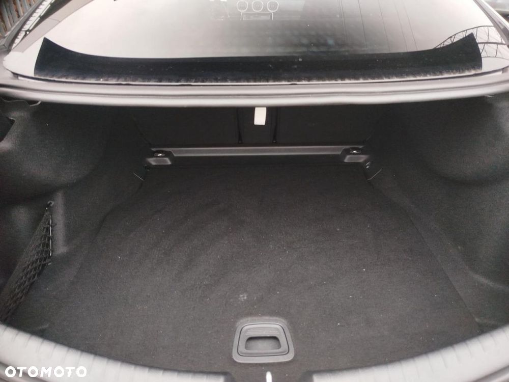 Mercedes-Benz CLE - 21