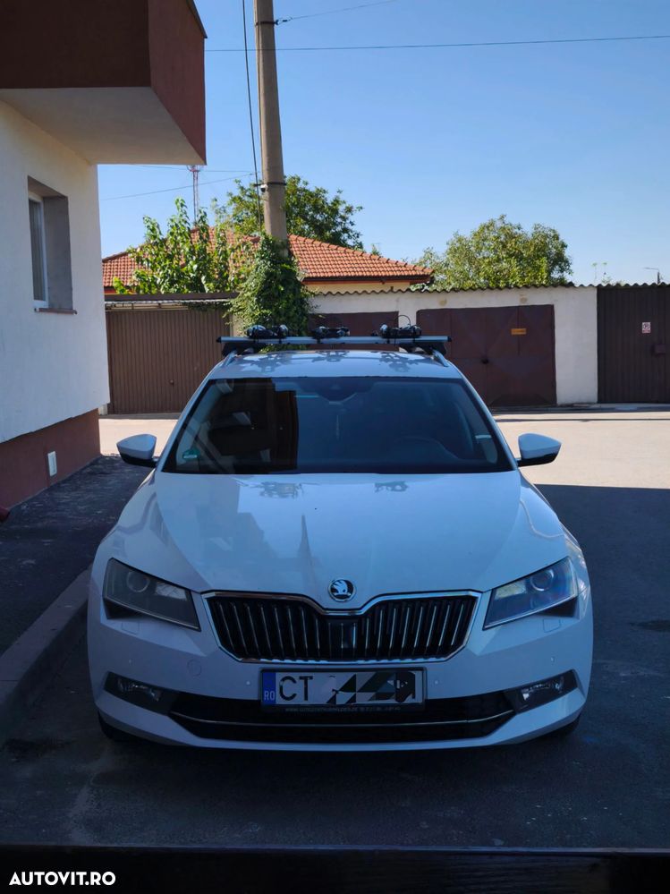 Skoda Superb 2016 photo 2