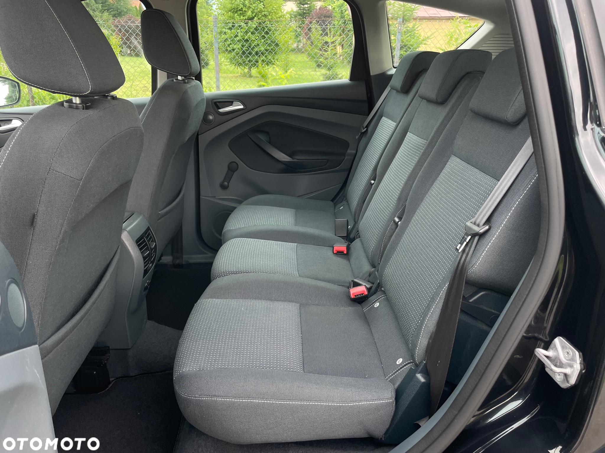 Ford C-MAX 1.6 TDCi Edition - 9