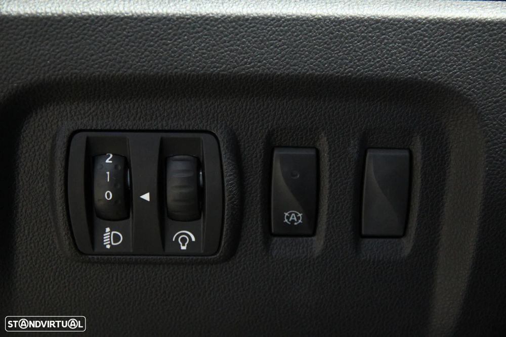 Renault Captur ENERGY TCe 120 EDC Intens - 14