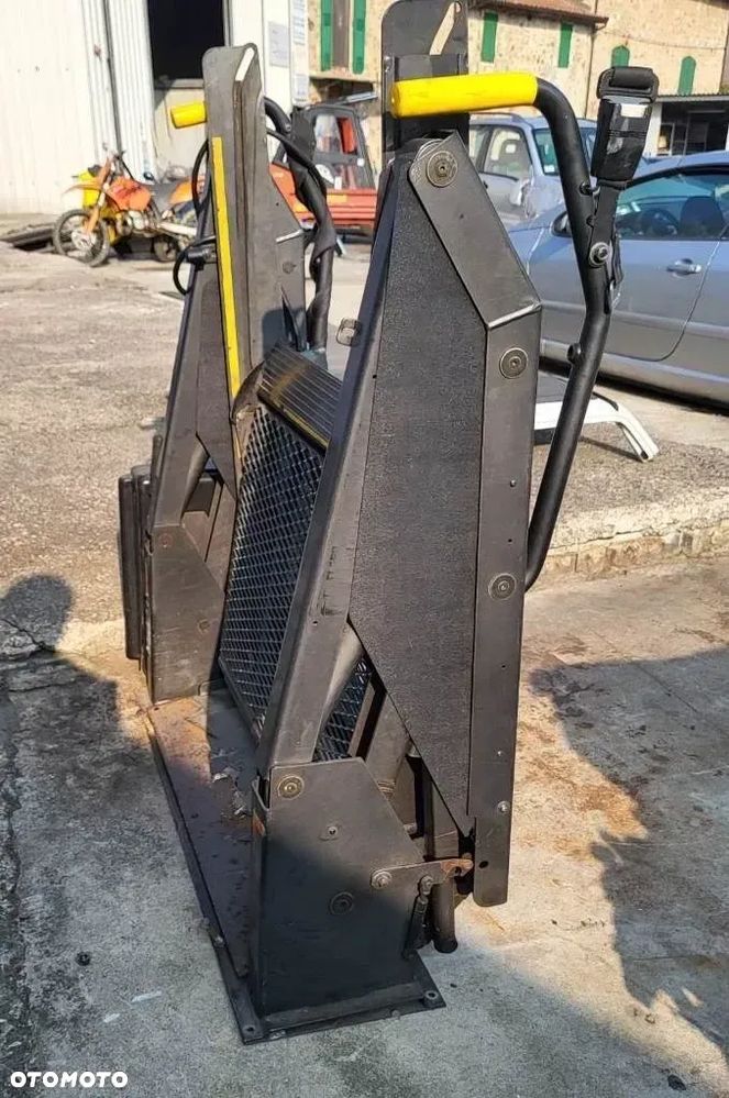 Podest rampa do wózka inwalidzkiego najazdy Iveco Ducato Nissan - 7