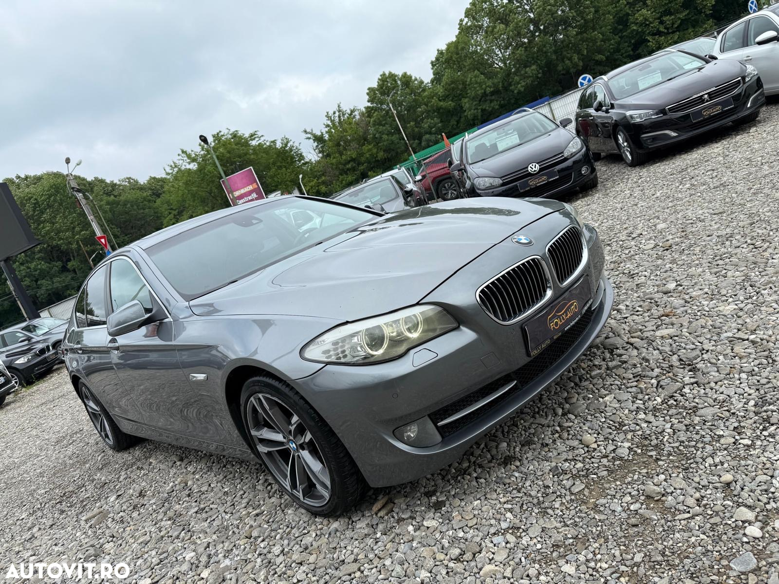BMW Seria 5 530d xDrive Aut. - 33