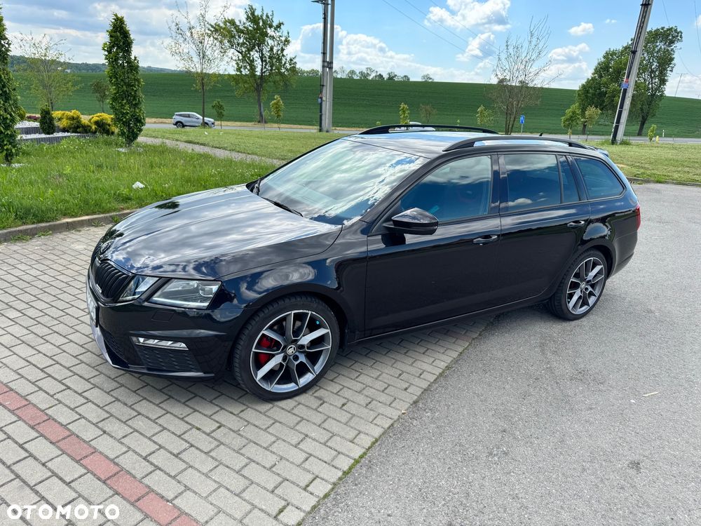 Skoda Octavia 2.0 TDI SCR RS DSG - 1