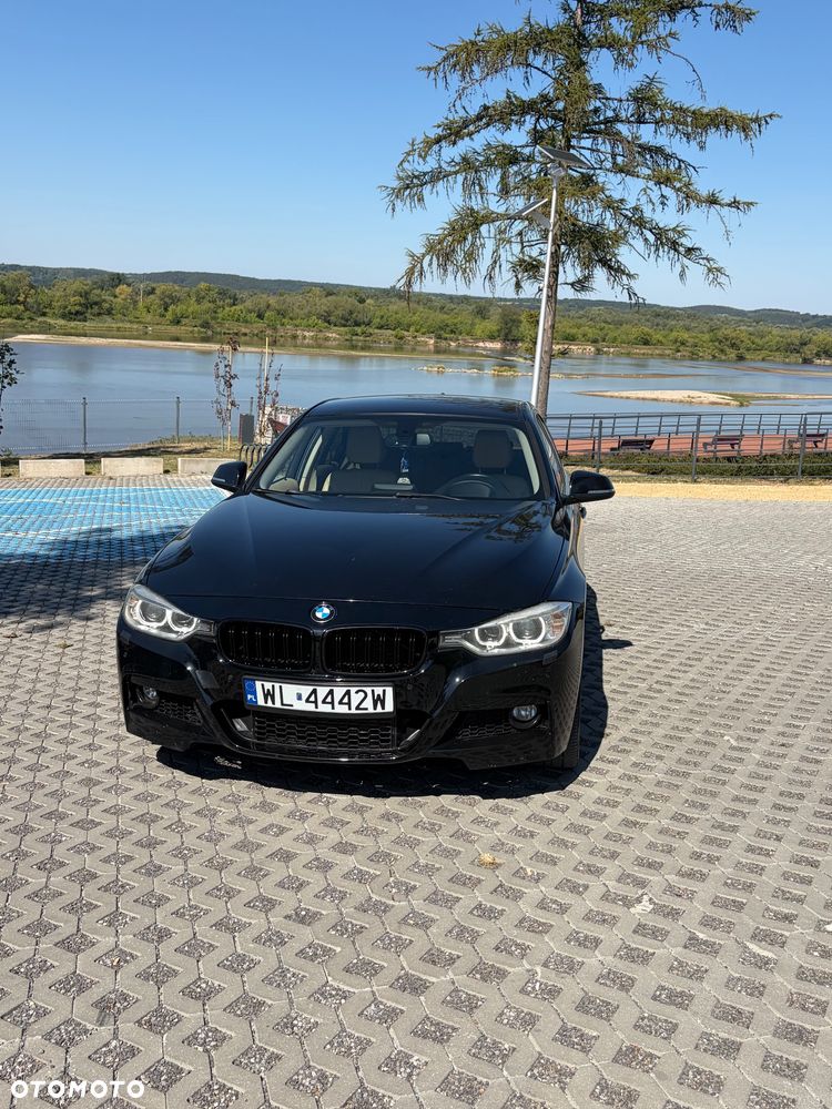 BMW Seria 3 328i Luxury Line - 2