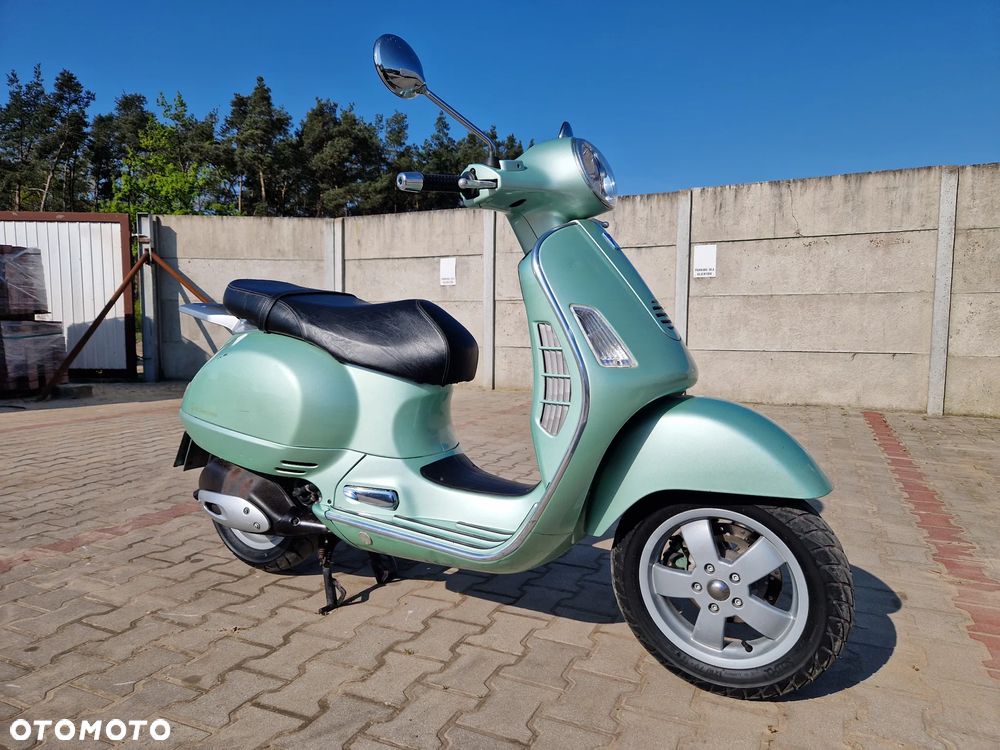 Piaggio Vespa - 5