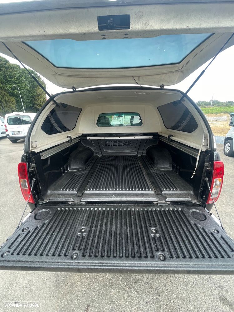 Nissan Navara 2.5 dCi CD LE 4WD - 13