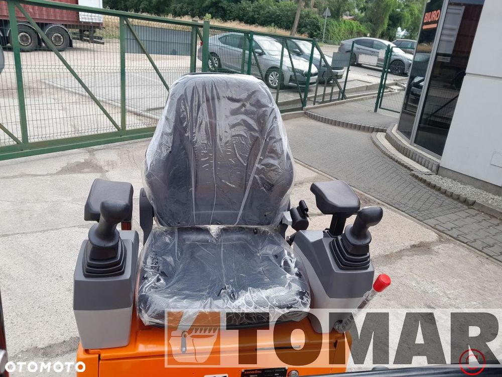 Lonking CDM6010 - 11