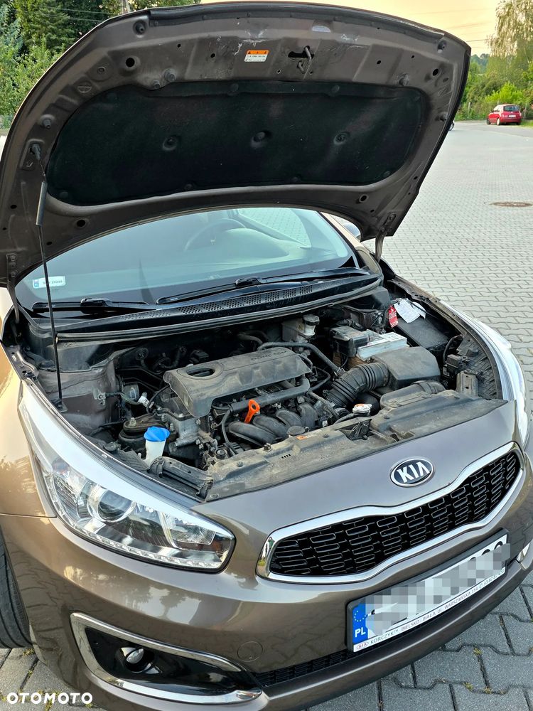 Kia Ceed 1.4 L - 7