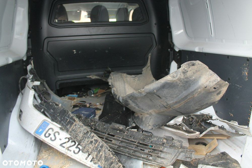 Peugeot Expert - 6