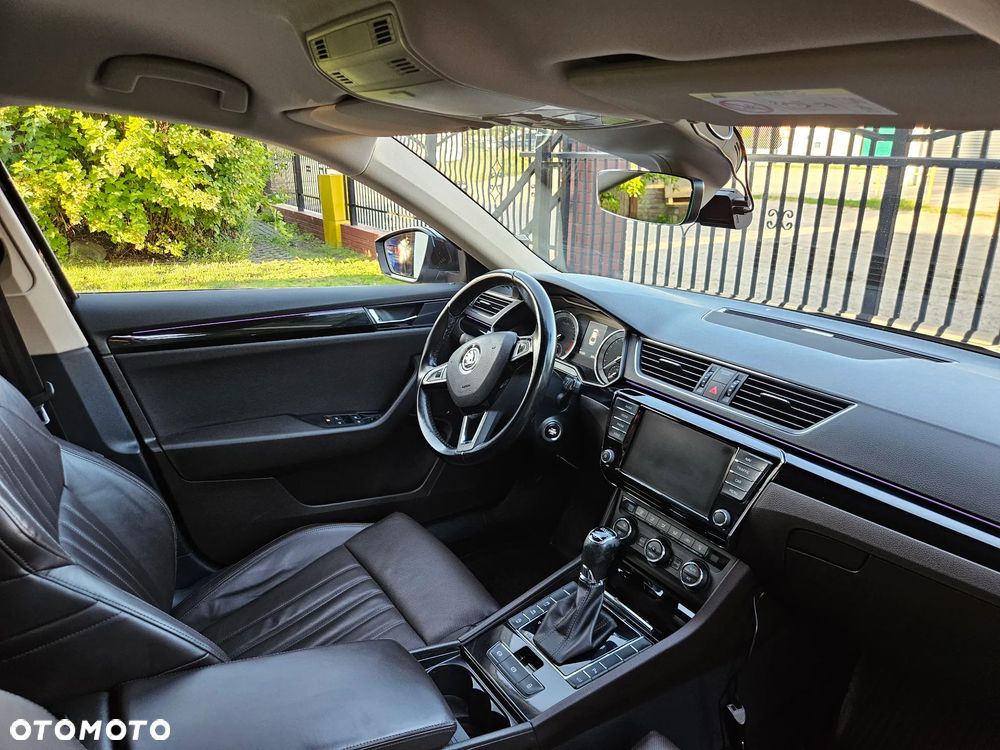 Skoda Superb 2.0 TDI L&K DSG - 19