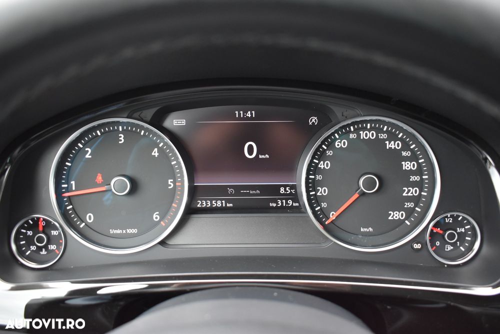 Volkswagen Touareg 3.0 V6 TDI BMT Terrain Tech - 10