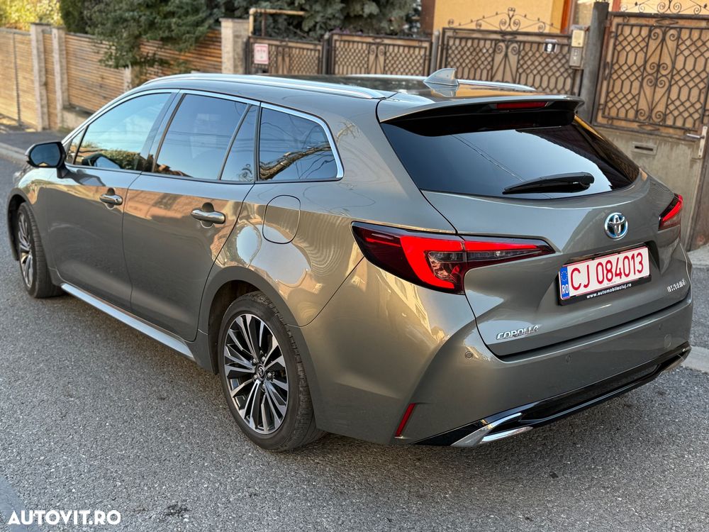 Toyota Corolla 1.8 Hybrid Touring Sports Business Edition - 14