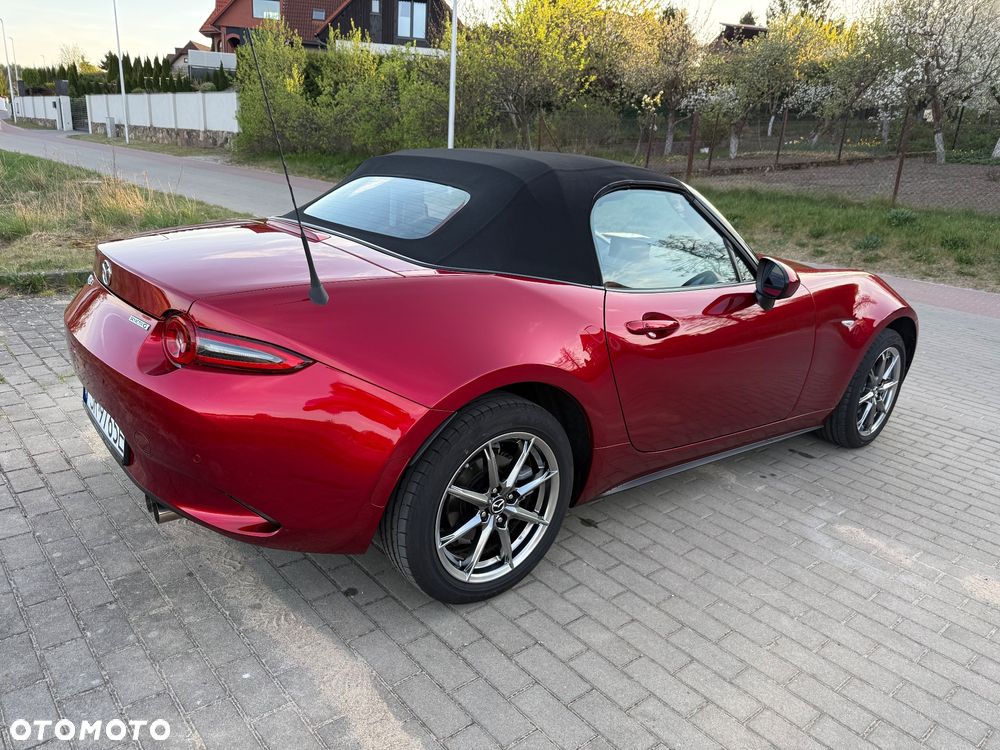 Mazda MX-5 SKYACTIV-G 132 Exclusive-Line - 2