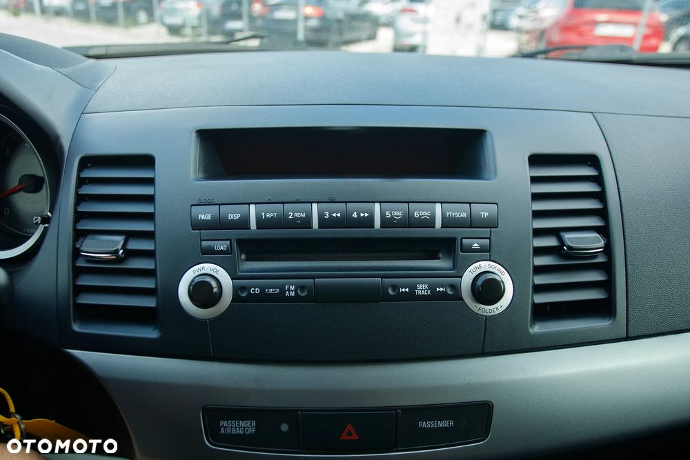 Mitsubishi Lancer 1.8 Clear Tec Intense - 19