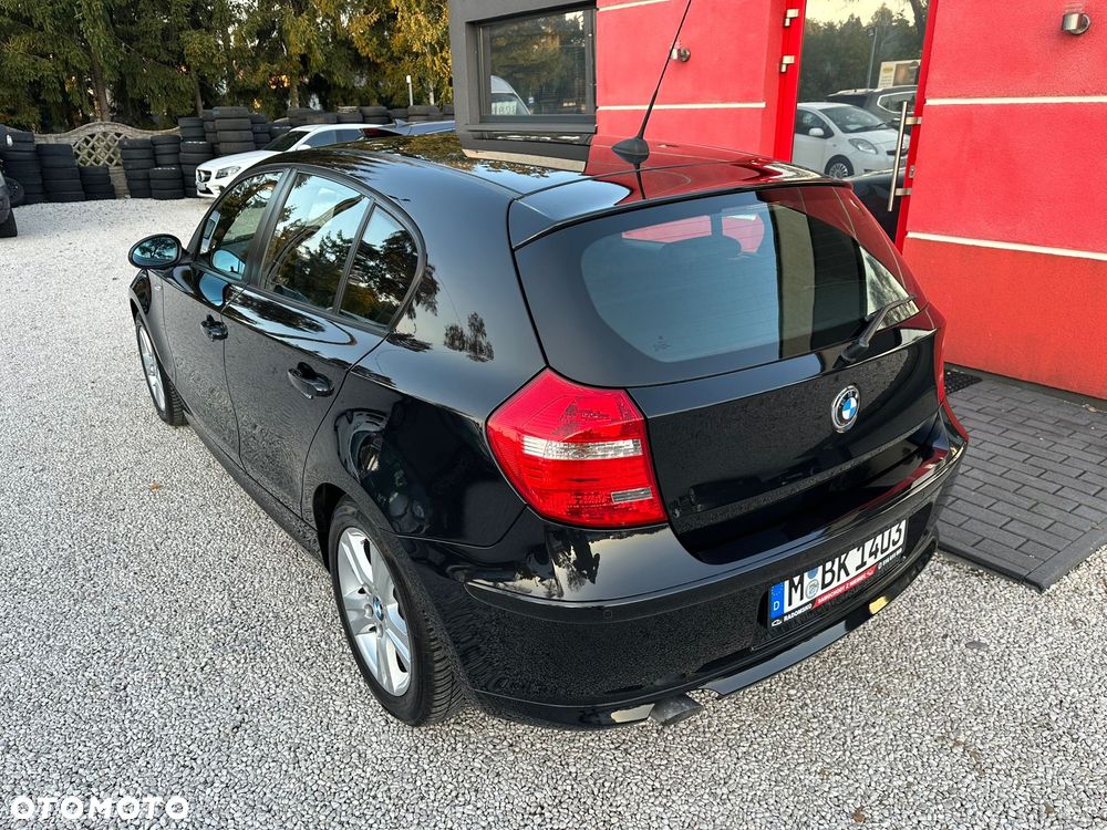 BMW Seria 1 116i - 10