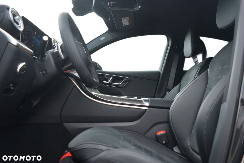 Mercedes-Benz GLC - 8