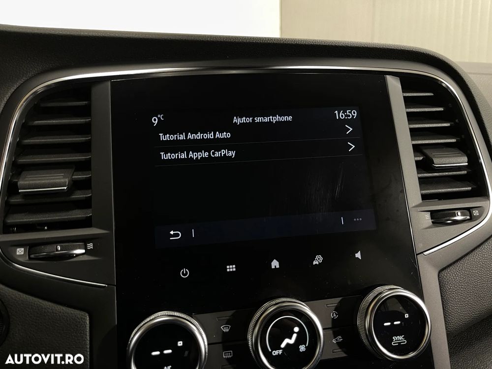 Renault Megane E-TECH 160 BUSINESS EDITION - 16