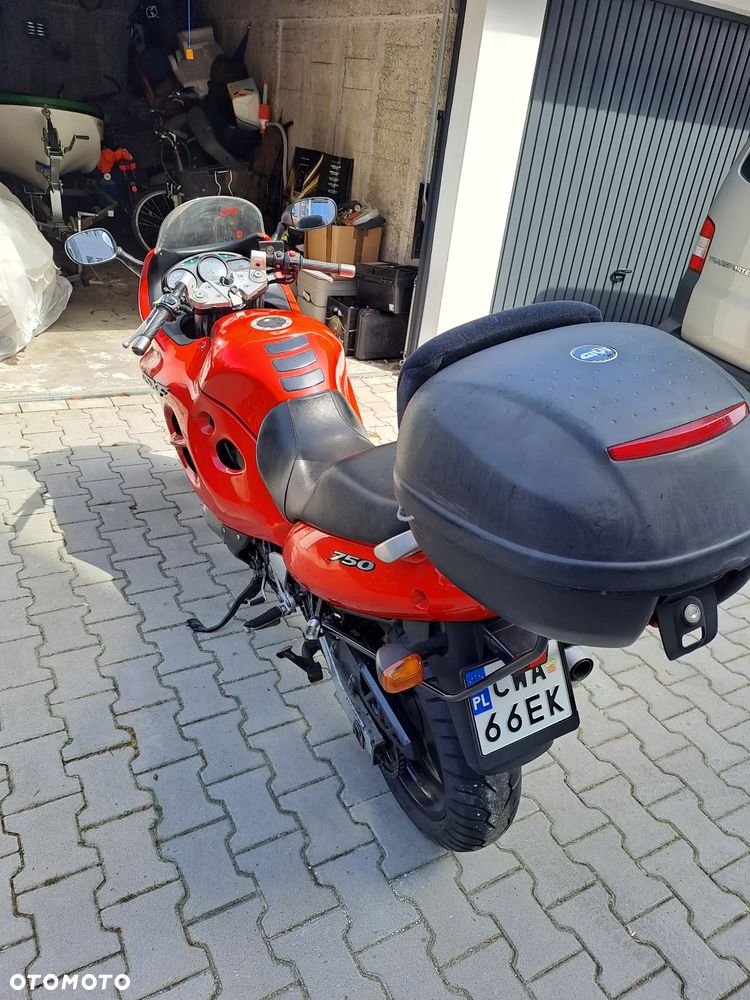 Suzuki GSX-F - Katana - 4