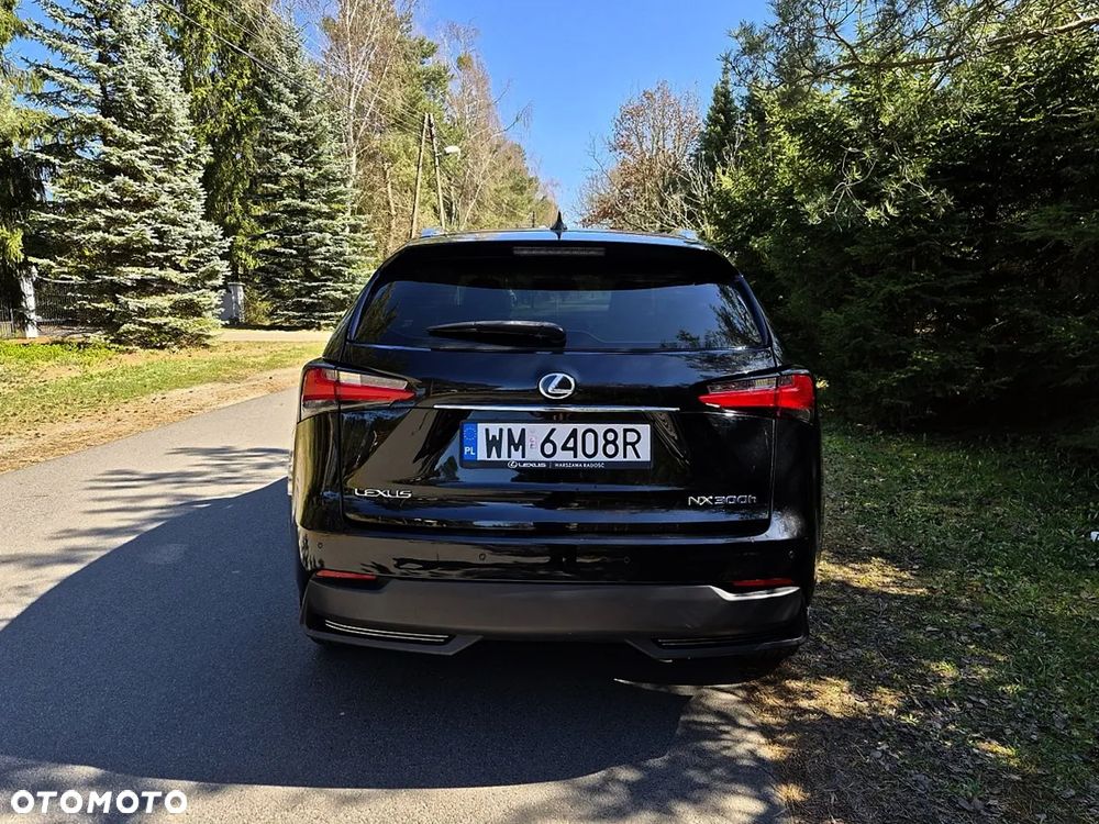 Lexus NX 300h Elite AWD - 21