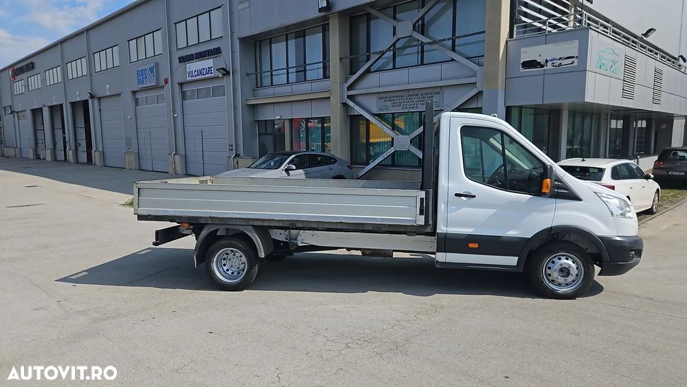 Ford Transit - 1