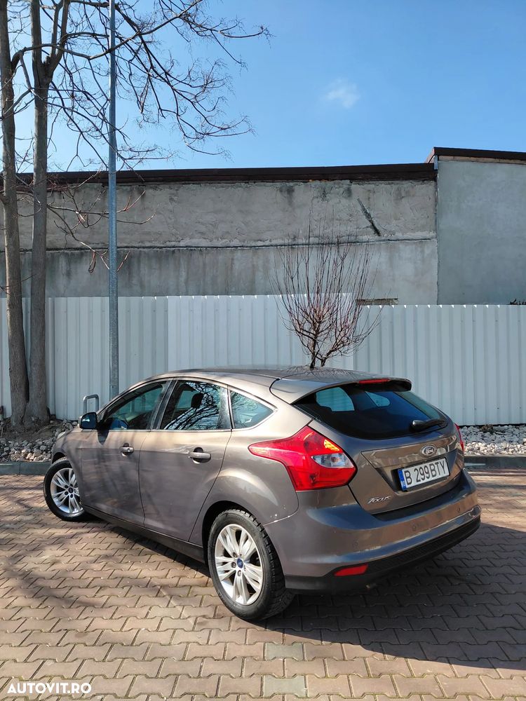 Ford Focus 1.6 TDCi DPF Champions Edition - 20