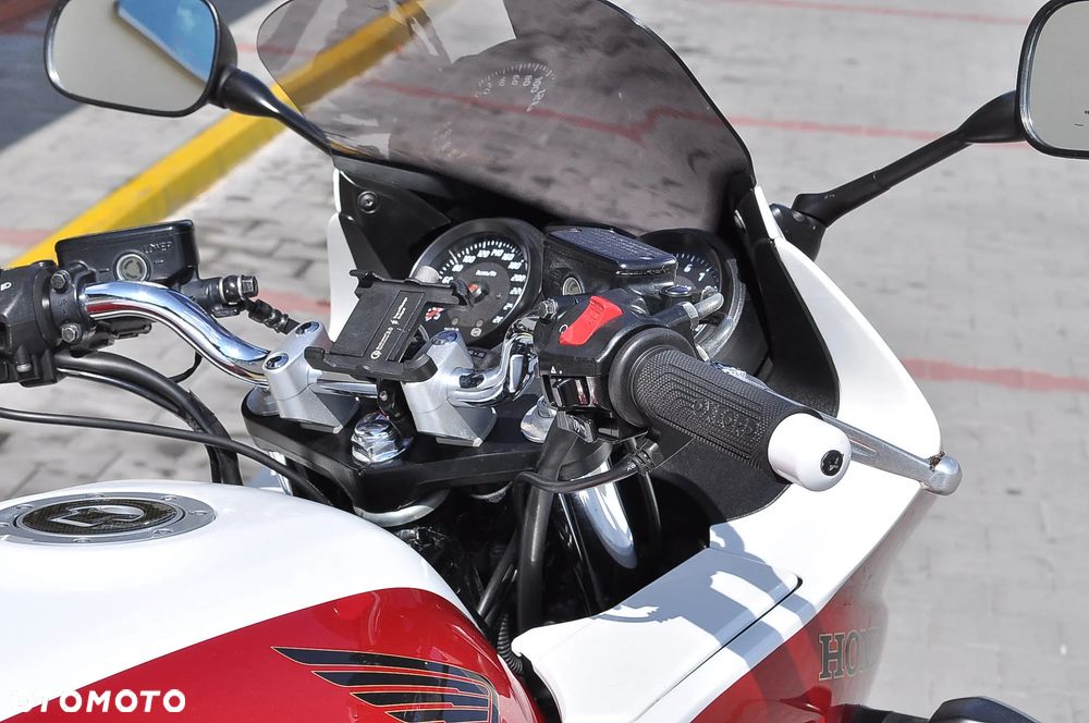 Honda CB - 9