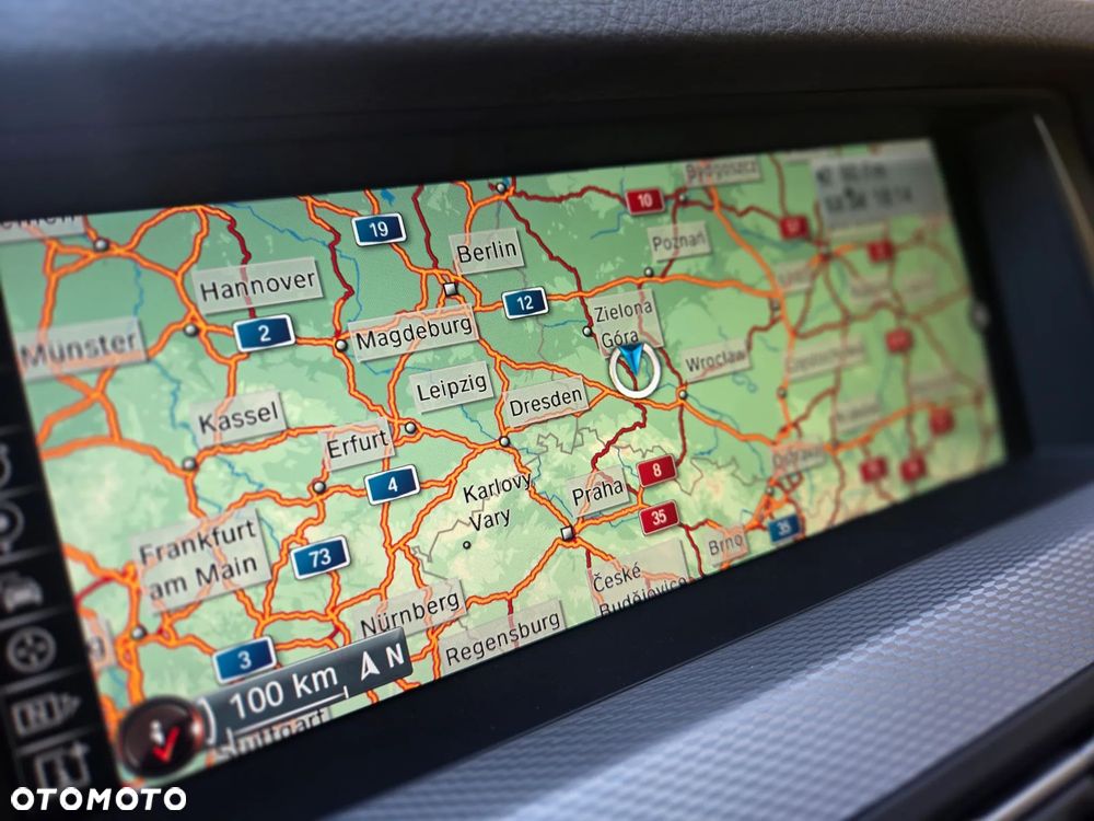 BMW Seria 5 M550d xDrive - 8