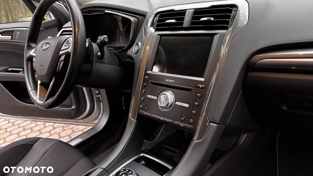 Ford Mondeo 2.0 EcoBlue Titanium - 29