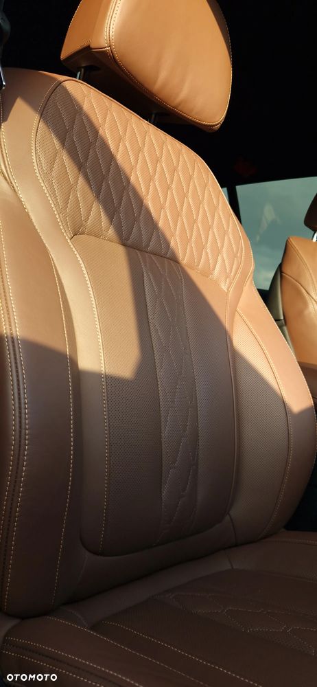BMW X5 xDrive40d mHEV - 9