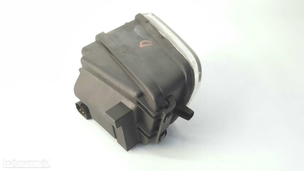 FAROL DE NEVOEIRO DIREITO BMW SERIE 5 BERLINA (E39) 525TDS - 4