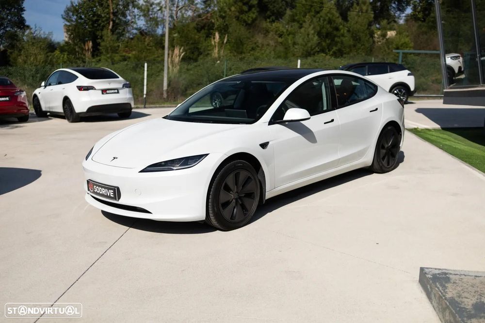 Tesla Model 3 Tração Traseira - 24