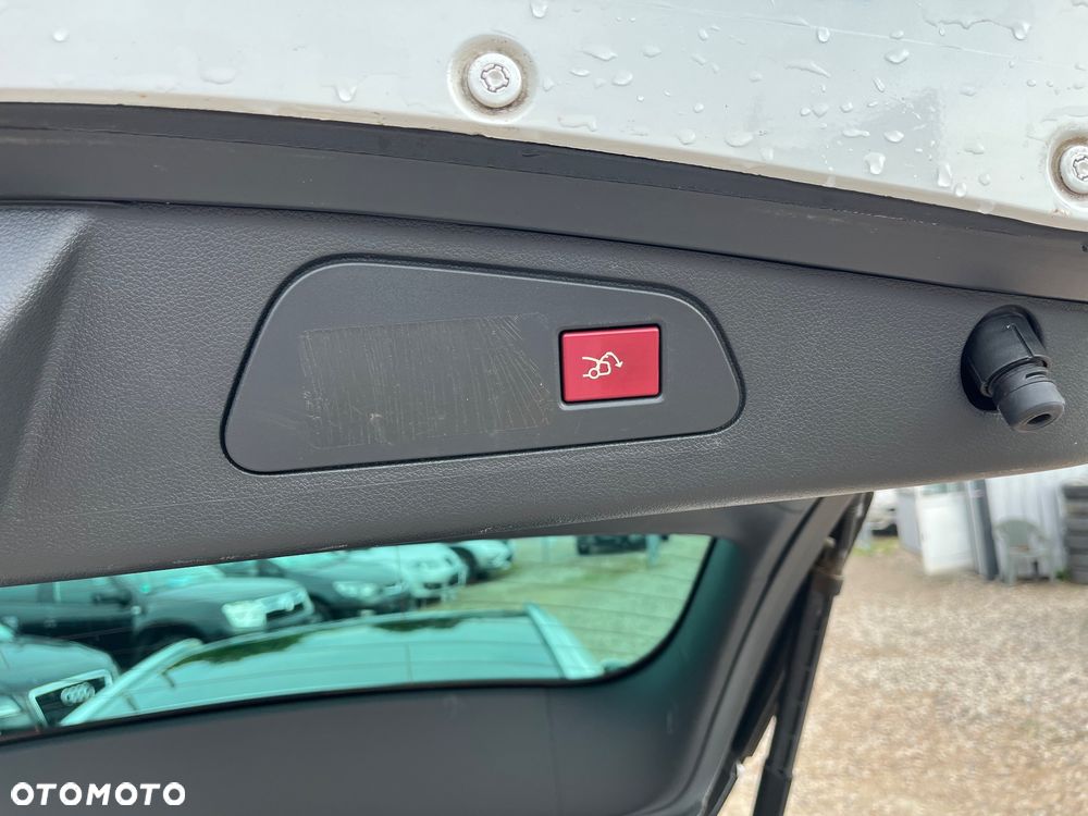 Peugeot 508 RXH BlueHDi 180 EAT6 Stop&Start - 22
