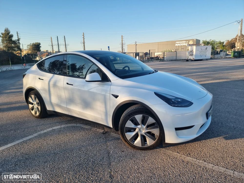 Tesla Model Y Standard - 20