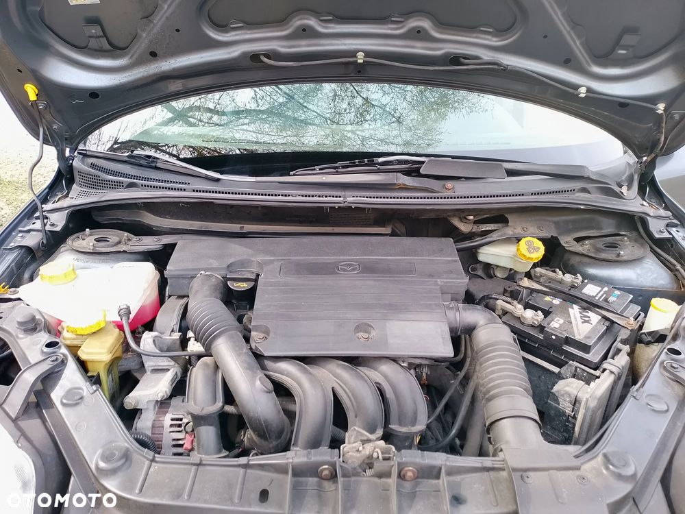 Mazda 2 - 9