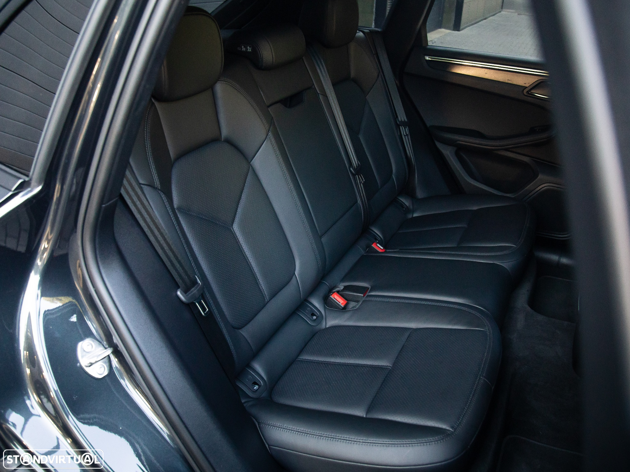 Porsche Macan Standard - 23