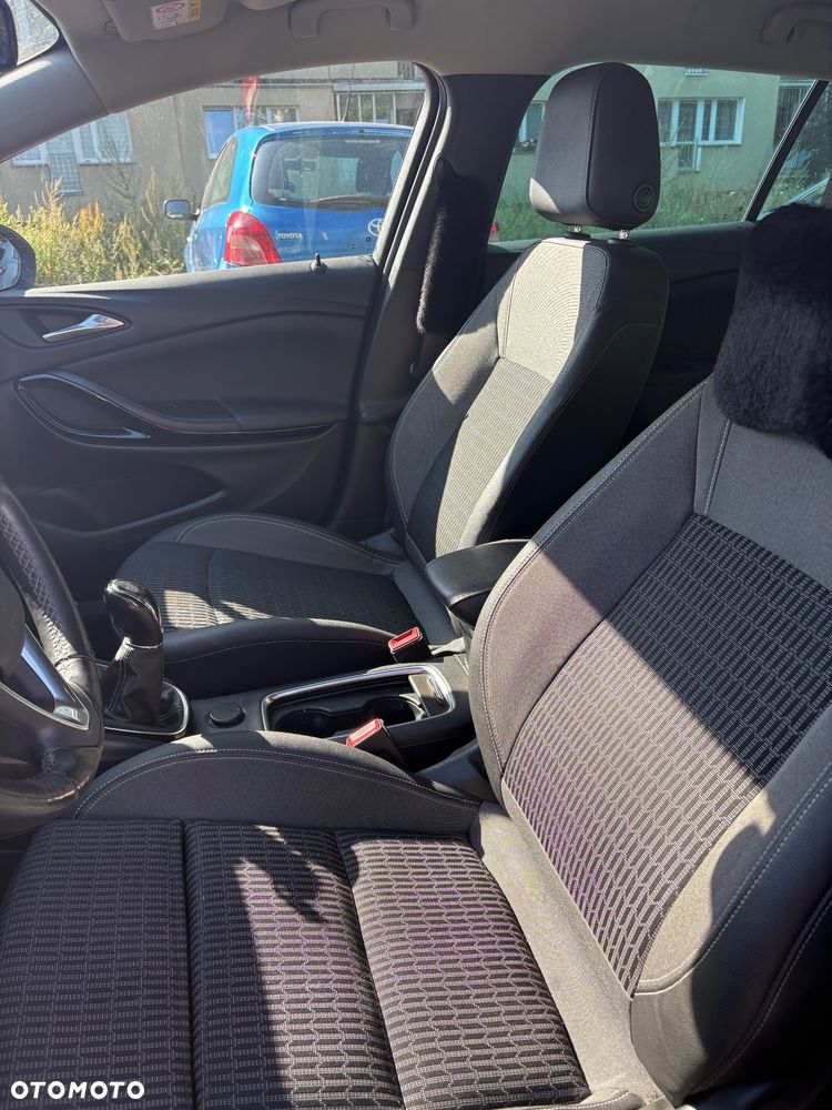 Opel Astra 1.2 T Edition S&S - 6