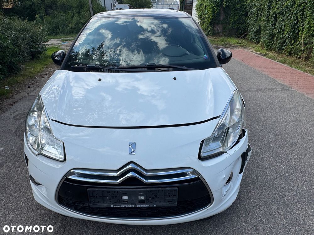 Citroën DS3 Pure Tech VTi 82 Opera Blue - 2