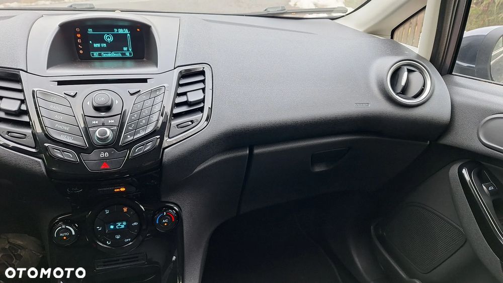 Ford Fiesta 1.4 Titanium EU6 - 9