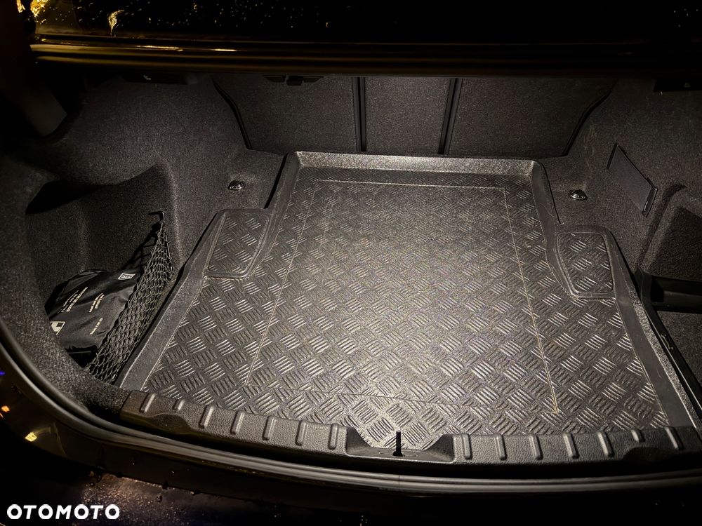 BMW Seria 3 335d xDrive M Sport Sport - 12