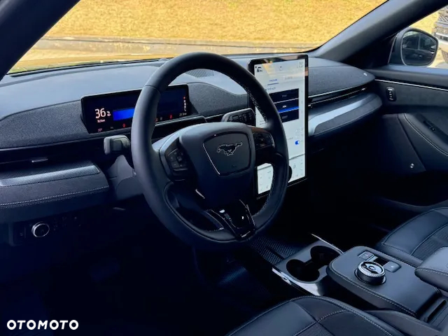 Ford Mustang Mach-E 98kWh AWD GT - 24