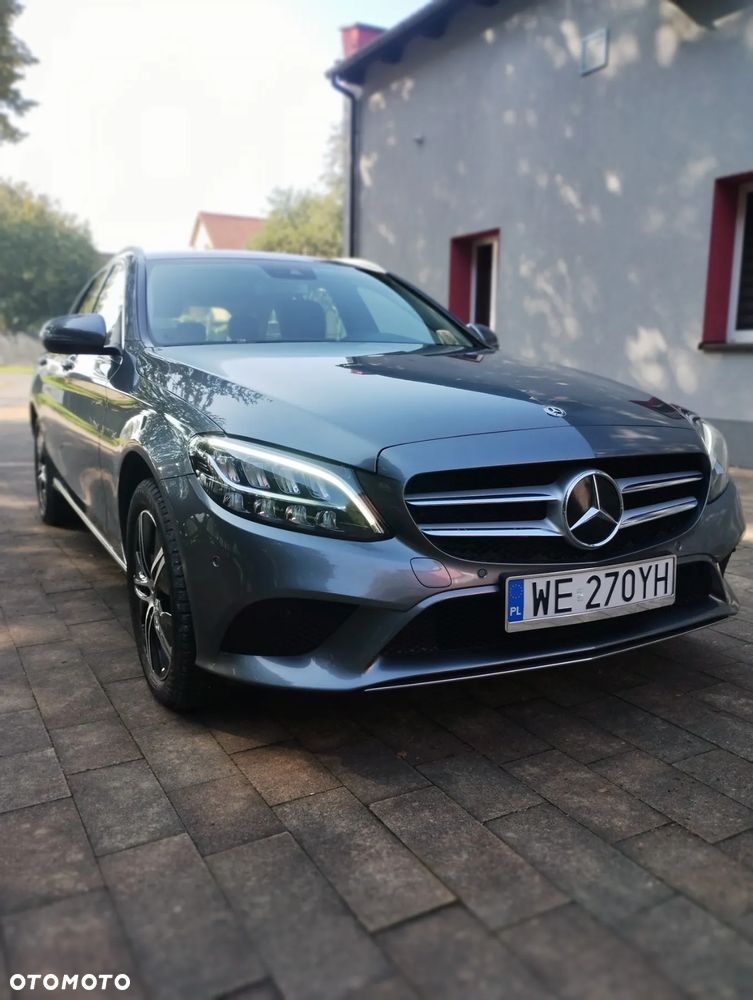 Mercedes-Benz Klasa C 180 9G-TRONIC - 2