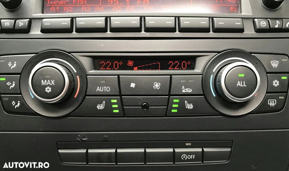 BMW Seria 1 118d Sport Line - 27