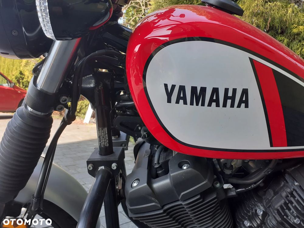 Yamaha SCR - 10