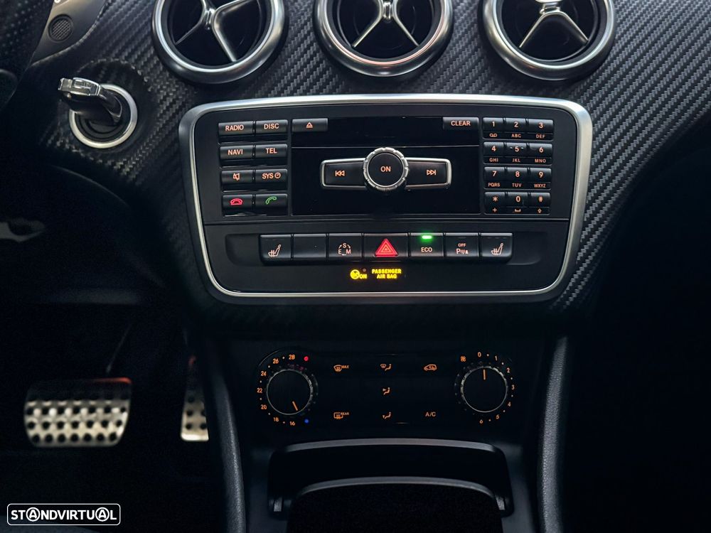 Mercedes-Benz A 180 - 30