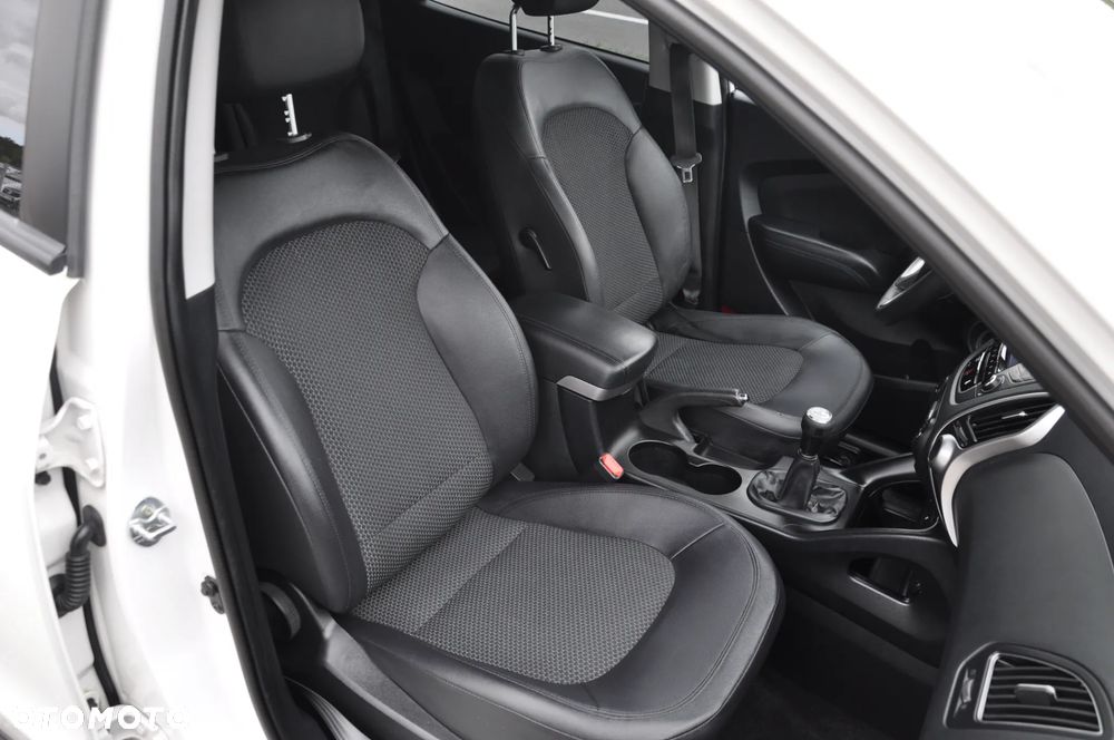 Hyundai ix35 2.0 4WD Premium - 15