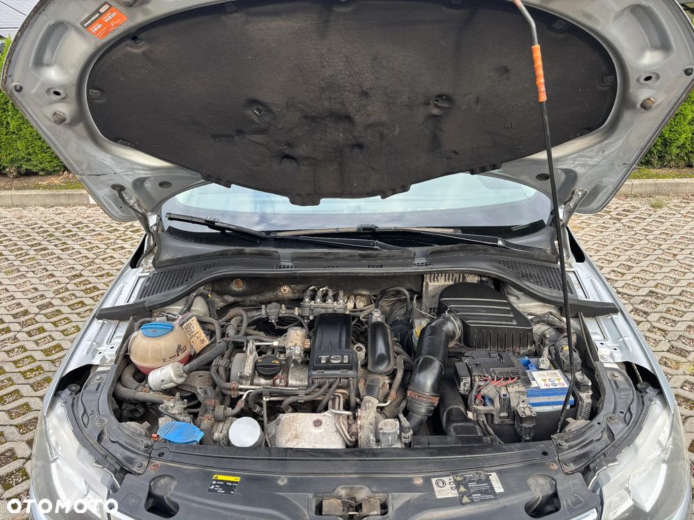 Skoda RAPID 1.2 TSI Ambition - 13