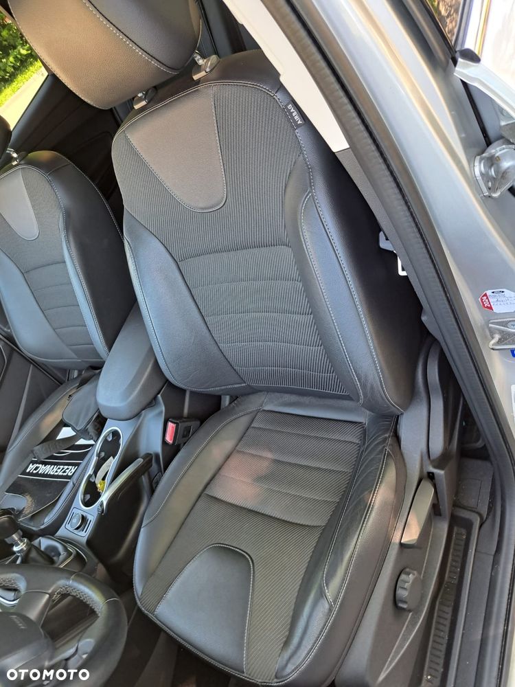 Ford Kuga 1.5 EcoBoost 2x4 Titanium - 7
