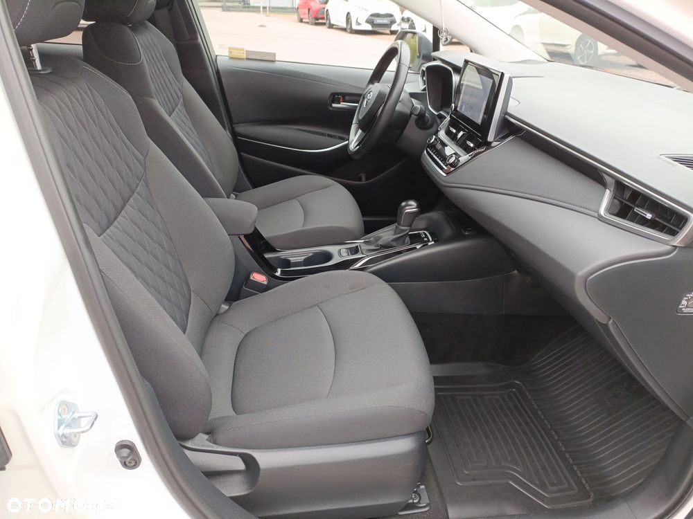 Toyota Corolla 1.8 Hybrid Comfort - 13