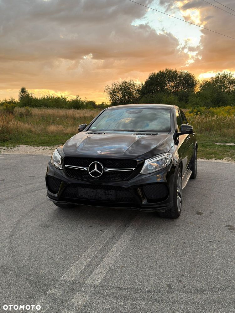 Mercedes-Benz GLE - 1
